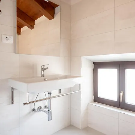 Aaa & With Free Private Parking - Reservation Needed Appartement *